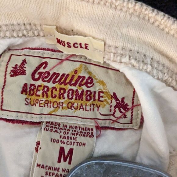 Vintage Abercrombie Cream Button Logo Long Sleeve Tee Shirt - Picture 8 of 8